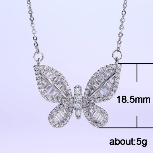 NEW 18K White Gold Diamond Butterfly Necklace A2 - Picture 7 of 7